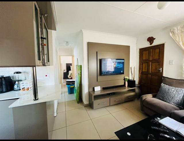 3 BEDROOM HOUSE FOR SALE IN WINDMILL PARK